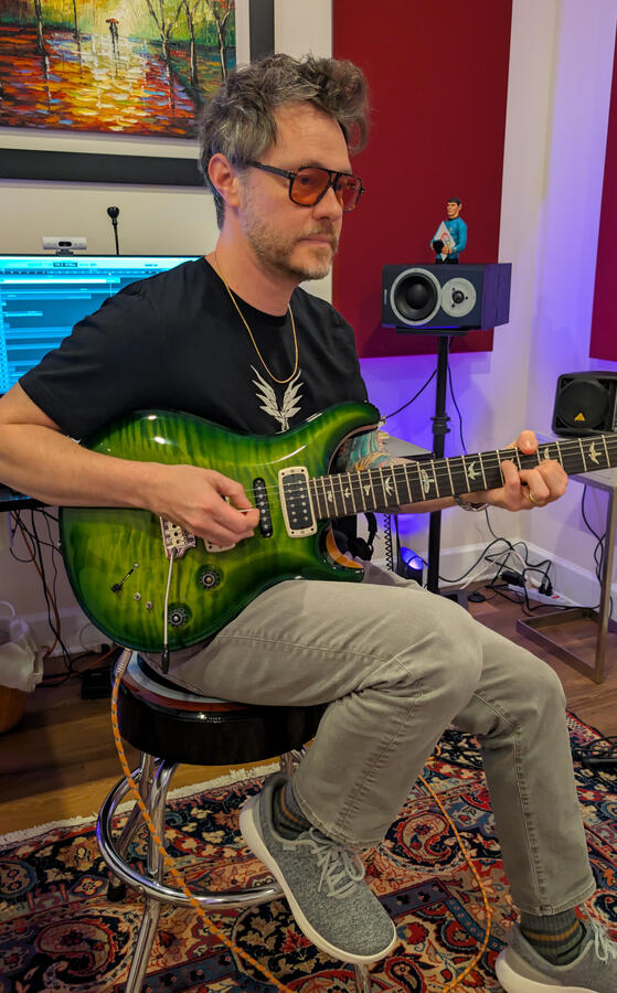 Aaron Studio